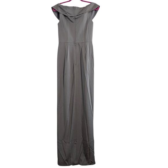 LA FEMME 25206 Column Gown Dress Size 4 Surplice Off the Shoulder NWT - Picture 5 of 6